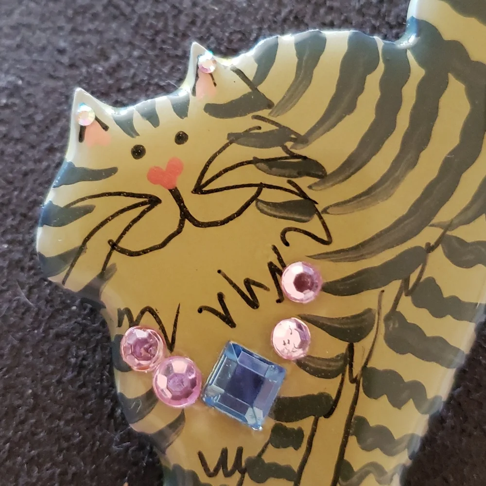 Tabby Cat with Bling Brooch Pin